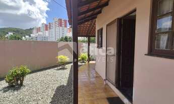 Imagem 3: Casa térrea com 3 quartos e área gourmet no bairro Carvalho, Itajaí