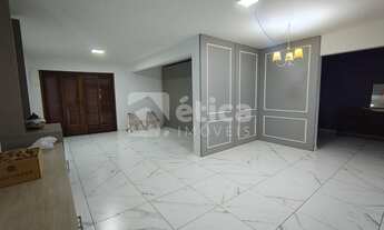 Imagem 2: Casa para locação no Centro de Itajaí 03 dormitórios sendo 01 suíte mais edícula