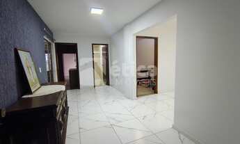 Imagem 4: Casa para locação no Centro de Itajaí 03 dormitórios sendo 01 suíte mais edícula