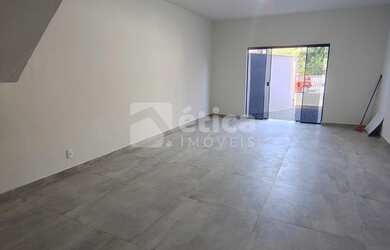 Imagem 5: Casa Comercial para locação, com 06 amplas salas bairro Vila Operária Itajaí