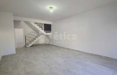 Imagem 3: Casa Comercial para locação, com 06 amplas salas bairro Vila Operária Itajaí