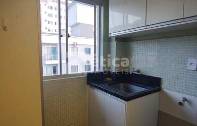 Imagem 4: Apartamento para locação 2 dormitórios mobiliado, sacada churrasqueira Itajaí SC