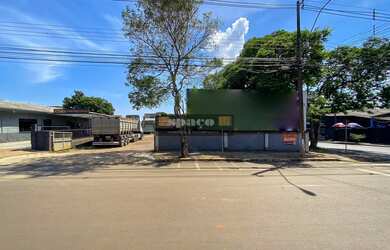 Imagem 6: Lote comercial no Centro de Medianeira para construir na modalidade BTS