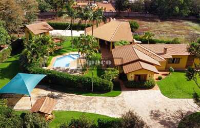 Imagem 2: Chácara de lazer para locação de temporada com piscina em Medianeira