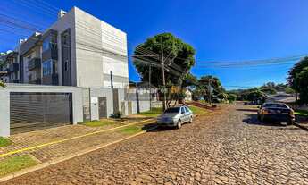 Imagem 2: Apartamento semi mobiliado com 2 quartos e vaga de garagem no centro