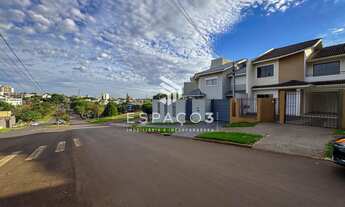 Imagem 2: Sobrado a venda localizado no Bairro Nazaré em Medianeira - PR