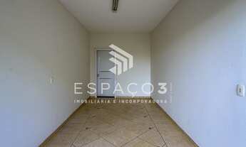 Imagem 4: Sobrado a venda localizado no Bairro Nazaré em Medianeira - PR