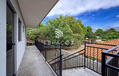 Imagem 3: Apartamento com cozinha planejada, sem taxa de condomínio. No bairro São Cristóvão em Medi