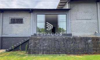 Imagem 2: Sala comercial com barracão anexo para locação no Centro de Medianeira