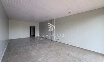 Imagem 4: Sala comercial com barracão anexo para locação no Centro de Medianeira