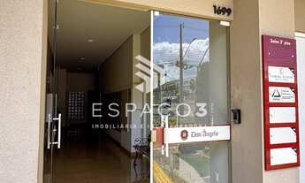 Imagem 4: Sala Comercial Segundo Piso Don Angelo com divisórias montadas