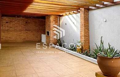 Imagem 3: Sobrado para locação localizado no Centro da cidade de Medianeira PR