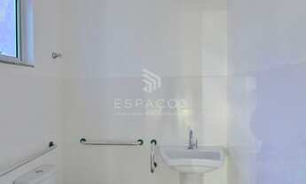 Imagem 4: Sala Comercial, n 05, Edifício Coimbra em frente a UTFPR