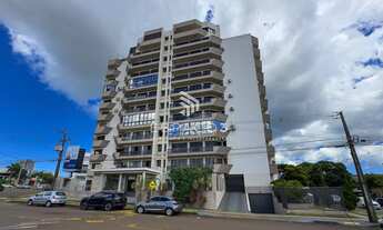 Imagem: Apartamento em frente a praça municipal