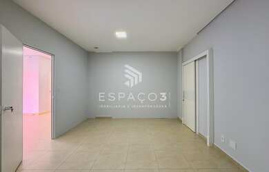 Imagem 7: Sala Comercial para Locação - 80m com Divisórias em Localização Privilegiada