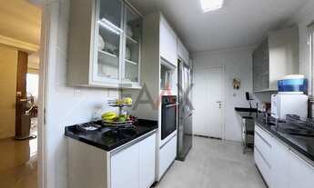 Imagem 3: Apartamento com 3 dormitórios no centro da cidade com 2 vagas grandes de garagem