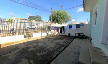 Imagem 3: Casa a venda com terreno de 600m localizado no bairro dos Estados em Guarapuava