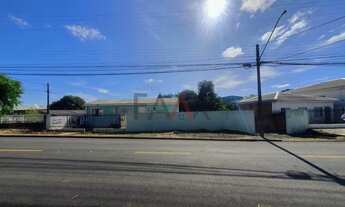 Imagem: Casa a venda com terreno de 600m localizado