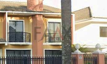 Imagem: Excelente sobrado com localização privilegiada