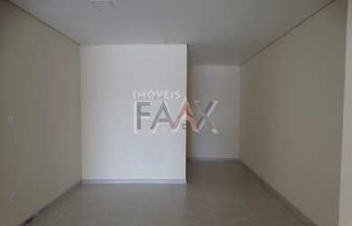 Imagem 4: Sala Comercial à venda no centro, perfeito para seu negócio