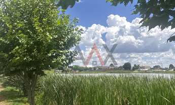 Imagem: Terreno à venda de esquina com 400.00 m