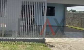 Imagem: Casa a venda com 3 dormitórios, sendo 1