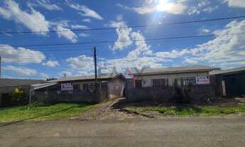 Imagem 1: Terreno à venda com Duas casas - Ideal para Morar e Investir