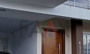 Imagem 2: Sobrado de esquina á venda no Trianon com 3 dormitórios em Guarapuava PR