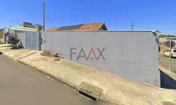 Imagem: Ótima Casa à Venda com Piscina, no bairro