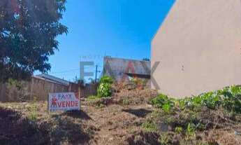 Imagem: Terreno à venda com ótima localização