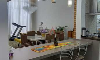 Imagem 5: Sobrado ALTO PADRÃO à Venda próximo a praça da ucrania no trianon em Guarapuava