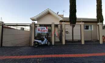 Imagem: Sobrado à venda no Dos Estados a pouco