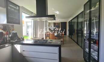 Imagem 4: Casa de esquina a venda no Condomínio Leonardo da Vinci, 1 quarto e 2 suítes, em Foz do Ig