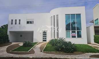 Imagem: Sobrado com 2 Suítes master e 1 quarto