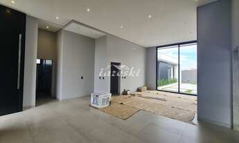 Imagem 4: Casa de Alto Padrão com 4 Suítes sendo 1 Master, Condomínio Royal Falls Yacht em Foz