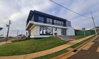 Imagem 2: Sobrado Alto Padrão com 4 Suítes a venda no Condomínio Ritz Cataratas Yacht em Foz do Igua