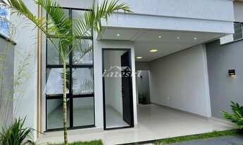 Imagem: Casa a venda com 3 quartos sendo 1 suíte