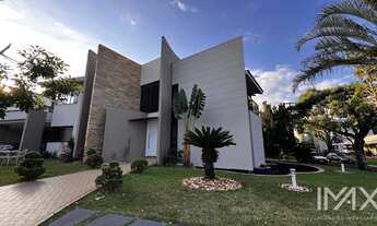 Imagem 2: Sobrado à Venda no Condomínio Solar das Crisálidas, 490m2 por R 3.500.000,00