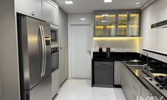 Imagem 6: Apartamento à Venda no Edifício Renoir, 160m2 por R 2.100.000,00