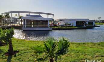 Imagem: Terreno à venda no Ritz Cataratas frente