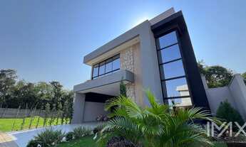 Imagem: Sobrado à Venda no Condomínio Iguaçu