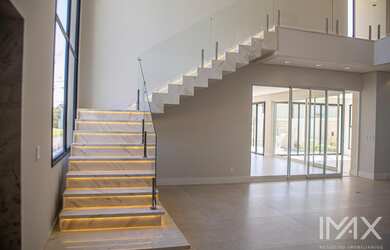 Imagem 3: Sobrado à venda no Condomínio Royal Boulevard, 604m2 por R 6.300.000,00