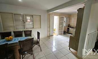 Imagem 3: Sobrado à venda no Beverly Falls Park, 197m2 por R 450.000,00