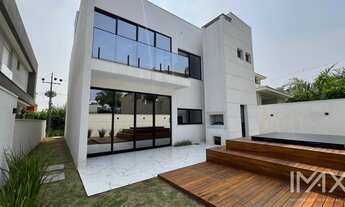 Imagem 3: Sobrado à venda no Condomínio Terras Alpha I, 269m2 por R 2.360.000,00