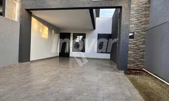 Imagem 2: Casa Excelente Padrão Jardim Gisela, 3 dormitórios, 3 vagas de garagem