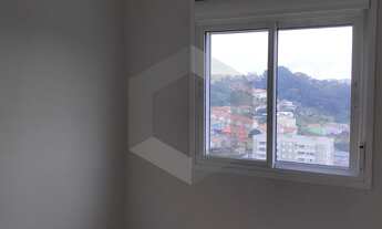 Imagem 3: Excelente apto de 2 dorm com box último andar melhor posição do predio