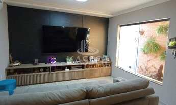 Imagem 5: Casa térrea com 1 suite e 2 quartos no Jardim Veneza sobra de terreno