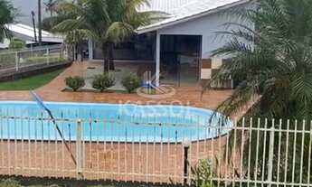 Imagem 4: Casa em condomínio fechado em Boa Vista da Aparecida, com piscina