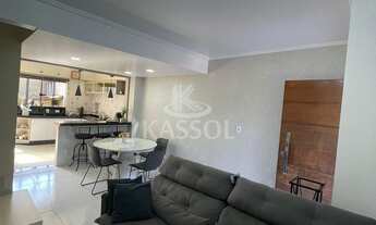 Imagem 7: Sobrado a venda no Country com 1 suite 2 quartos, sala ampla, 3 VGS DE GARAGEM