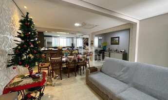 Imagem 4: Casa térrea com 3 suites amplas na Neva com sobra de terreno, bem localizada